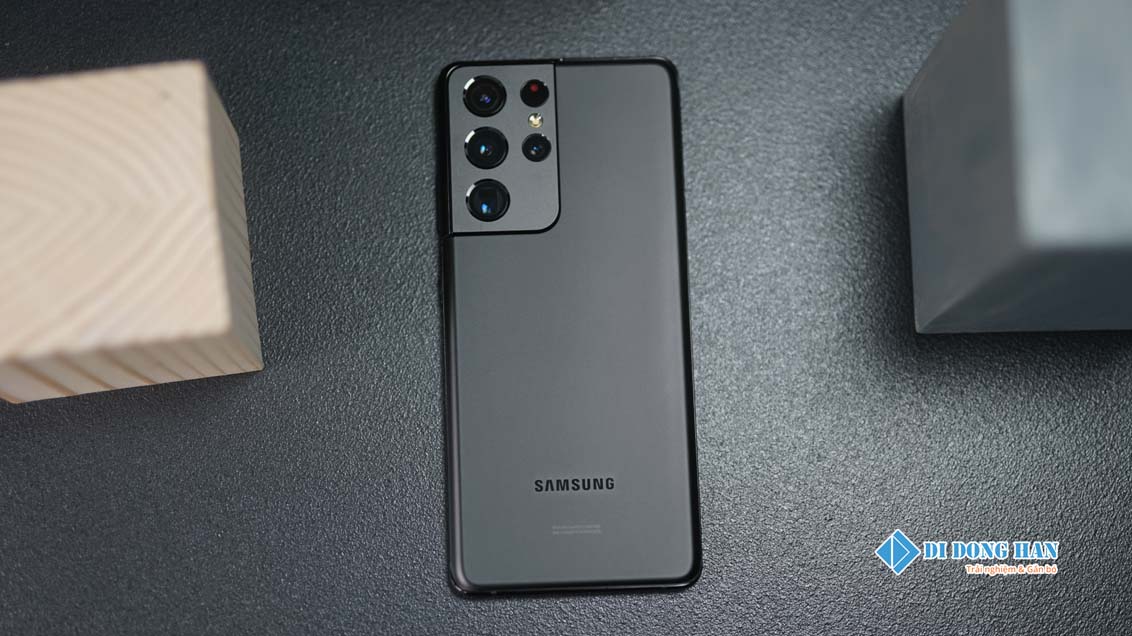Samsung Galaxy S21 Ultra có hỗ trợ sạc nhanh.jpg