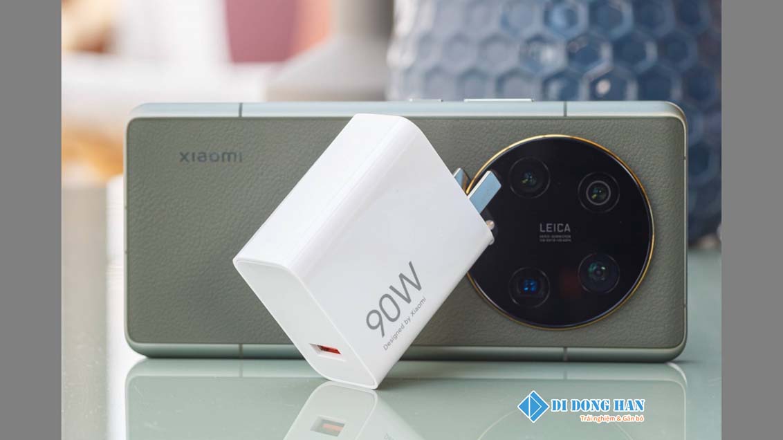 XIaomi 13 vượt trội hơn S23 về khả năng sạc pin.jpg