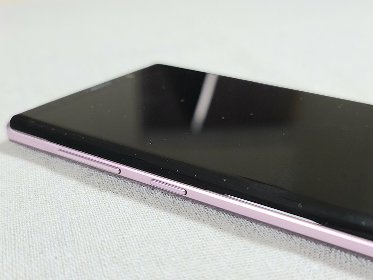 Cạnh trái của Galaxy Note 9 xách tay Hàn Quốc