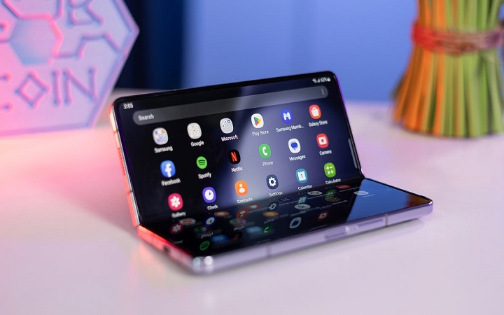 Trải nghiệm màn hình tuyệt vời galaxy z fold 6